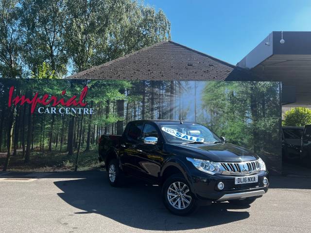 Mitsubishi L200 2.4 Double Cab DI-D 178 Warrior 4WD Pick Up Diesel Black