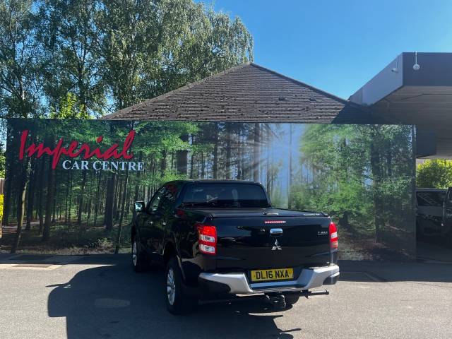 2016 Mitsubishi L200 2.4 Double Cab DI-D 178 Warrior 4WD