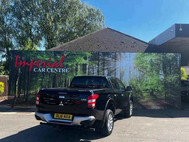 2016 Mitsubishi L200 2.4 Double Cab DI-D 178 Warrior 4WD